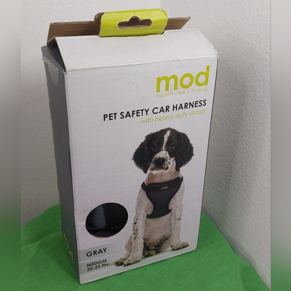 Mod Pet Safety Car Harness Gray Size Medium 20-55 lbs New Open Box - Picture 7 of 7